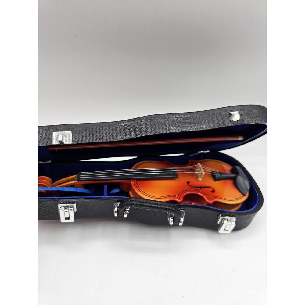 American Girl Violin Set with Bow, Rosin, Case - Picture 2 of 6